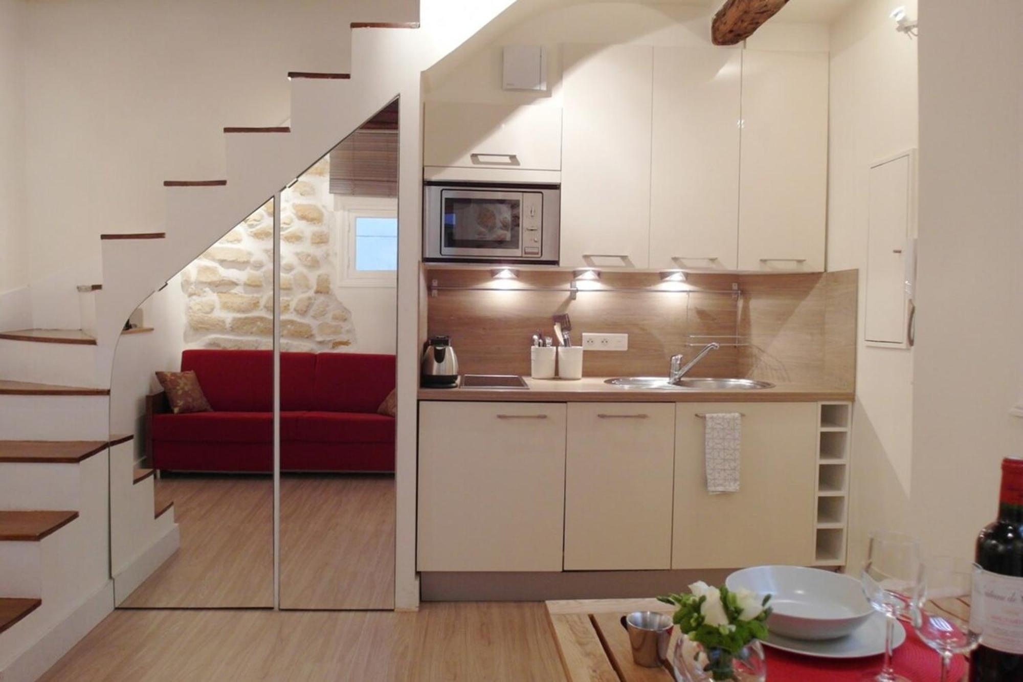 Louvre Parisian Duplex Appartement *